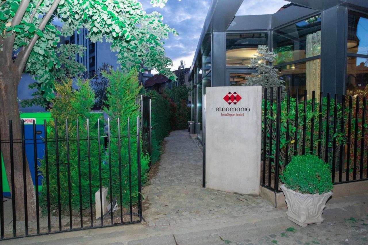 Etnomania Boutique Hotel Priștina Exterior foto
